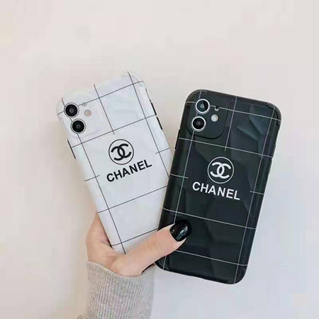 Chanel アイフォン12pro maxケース