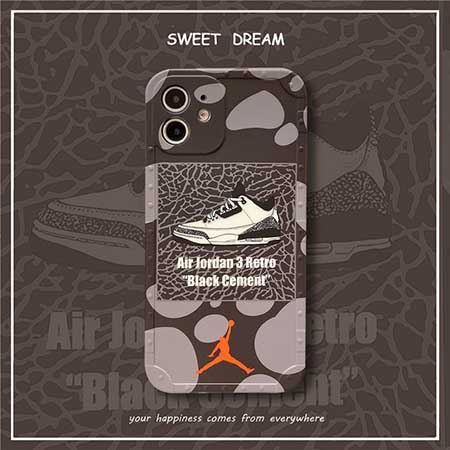 Air Jordan iphone12ケース